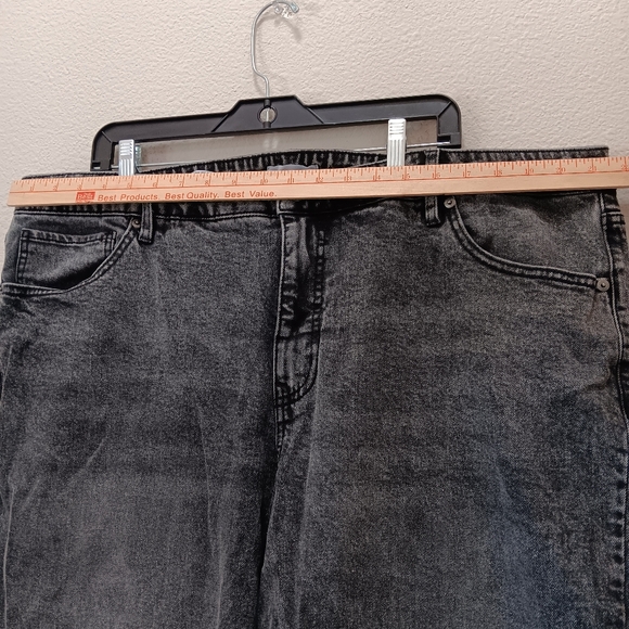 Ava & Viv High Rise Jeans Size 22 90's Straight Leg Stone Wash Black - Picture 6 of 13
